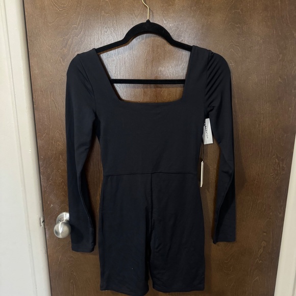 Babaton Contour Romper - Picture 2 of 10